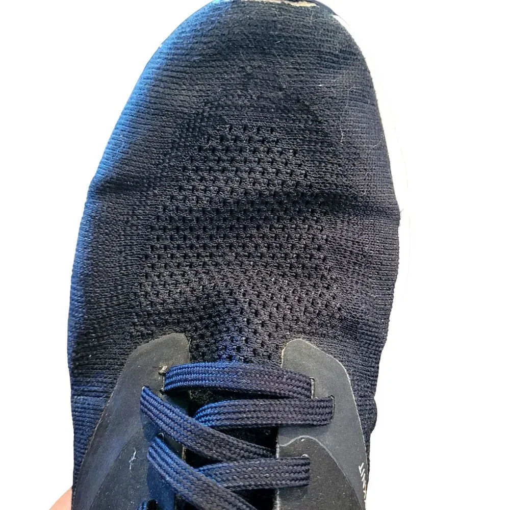 Nike Black Flyknit Odyessy React Running Shoe Lightweight Athletic Footwear 9